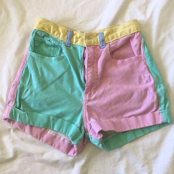 American Apparel Pants - American Apparel colorblock shorts!